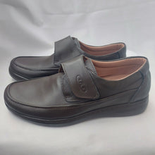 قم بتحميل الصورة إلى المعرض، حذاء طبي من الجلد