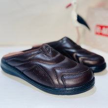 قم بتحميل الصورة إلى المعرض، صابو جلد طبيعي D20