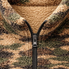 قم بتحميل الصورة إلى المعرض، هودي عسكري فرو فاخر